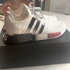 Price Drop: Adidas mens sneaker in size 9.5 US. Almost New! Wont lower price